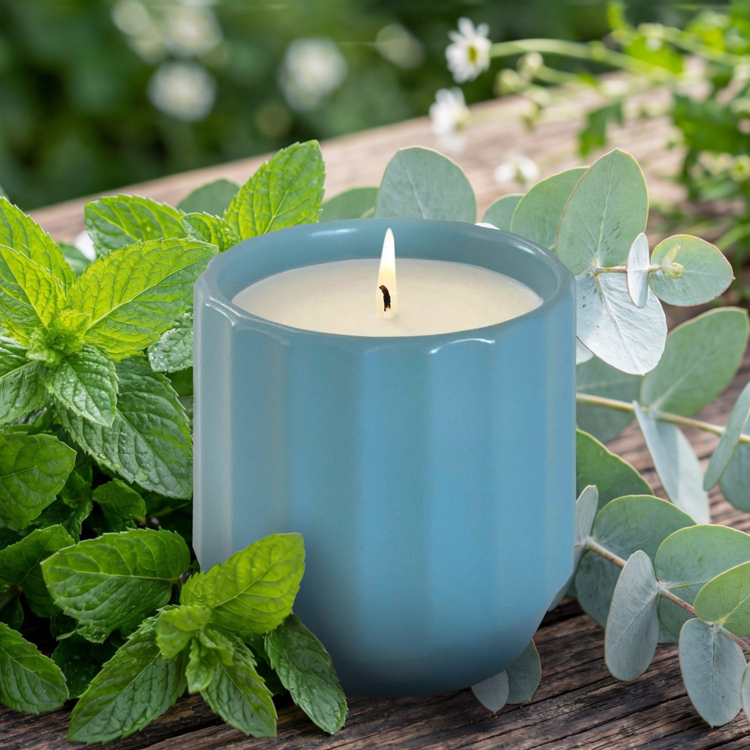 Hyggelight-Alexis-Blue-06-Swatch-Scent-Mint-and-Eucalyptus