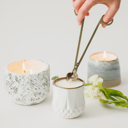 How to Use a Wick Trimmer on Your Homesick Candle